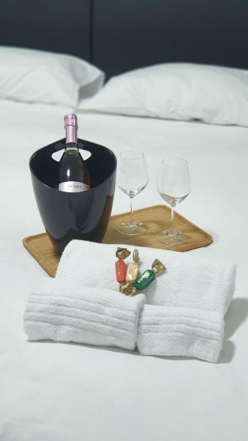B&B Km 198 - Letto E Colazione Sorbara Exterior photo