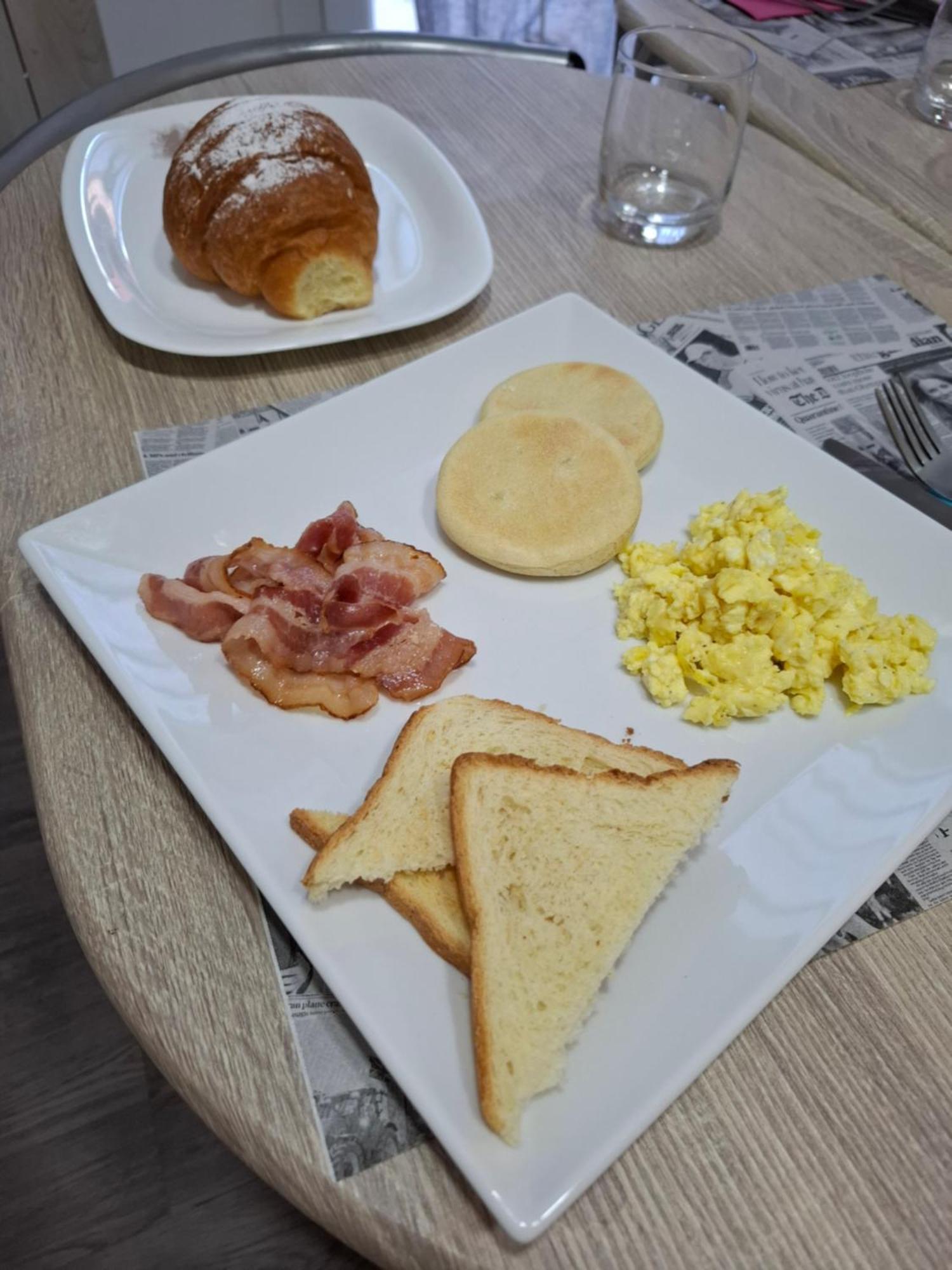 B&B Km 198 - Letto E Colazione Sorbara Exterior photo